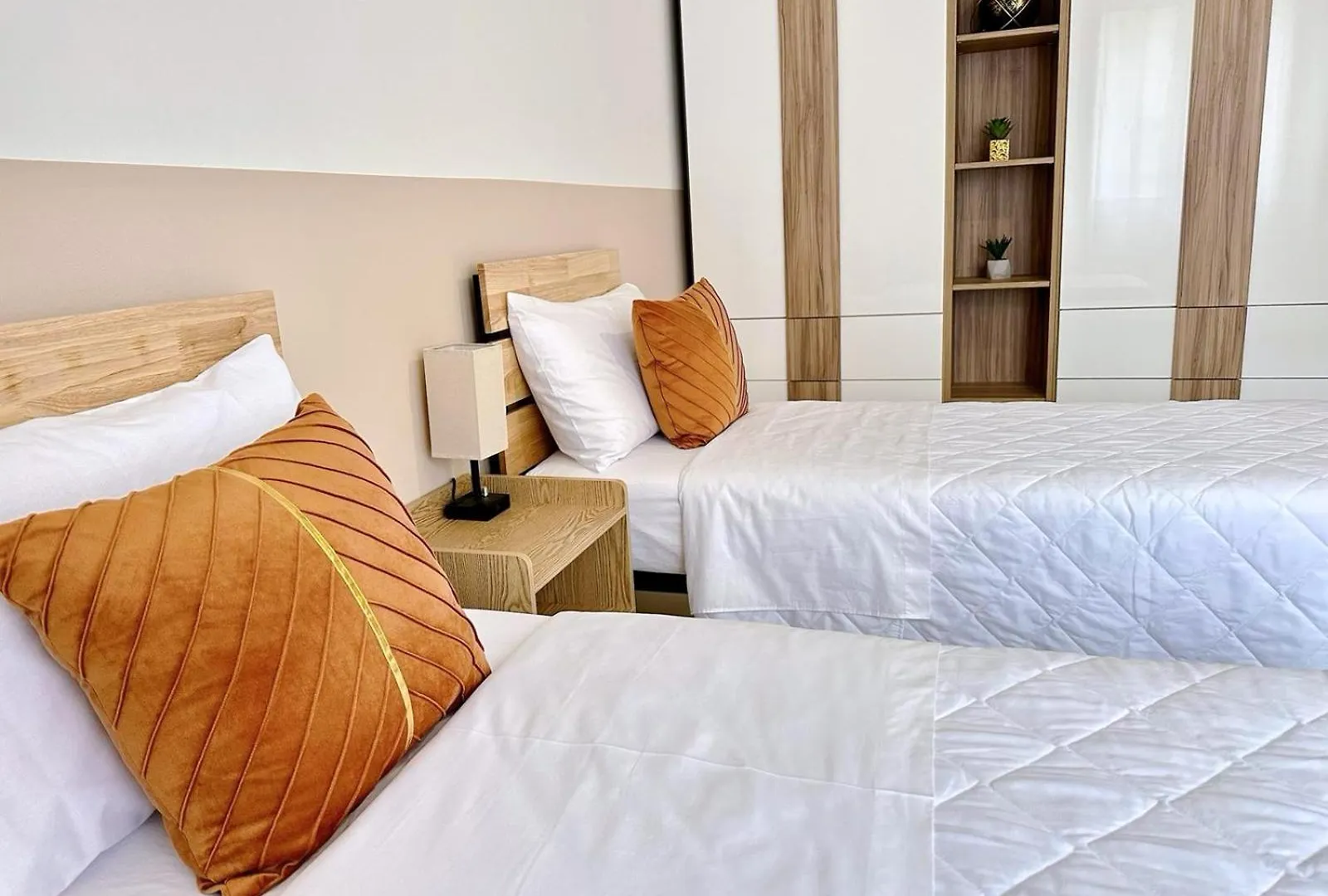 Pm 153 Via XX Settembre Guest House 알게로